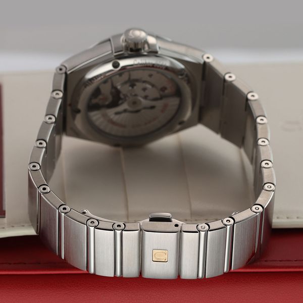 Omega Constellation Chronometer 123.10.38.21.01.001